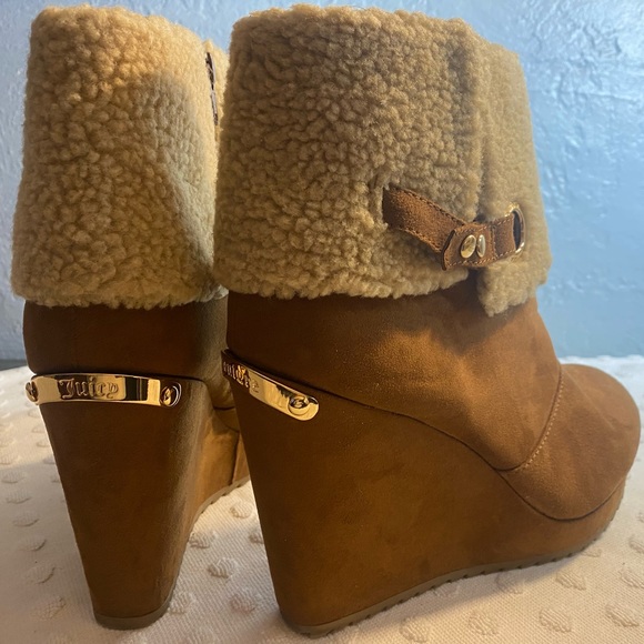 Juicy Couture Women's Buckle Wedge Ankle Boots - Picture 12 of 16